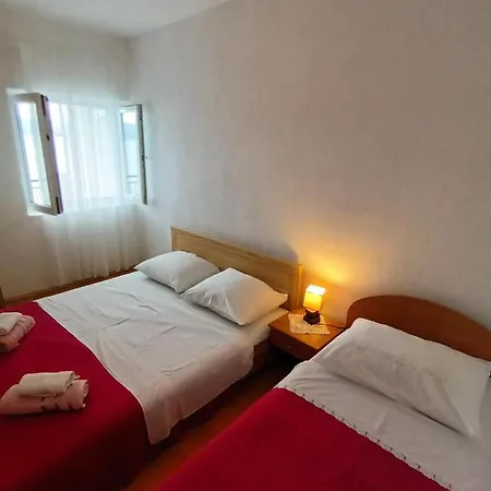 Ljube Small Apartment